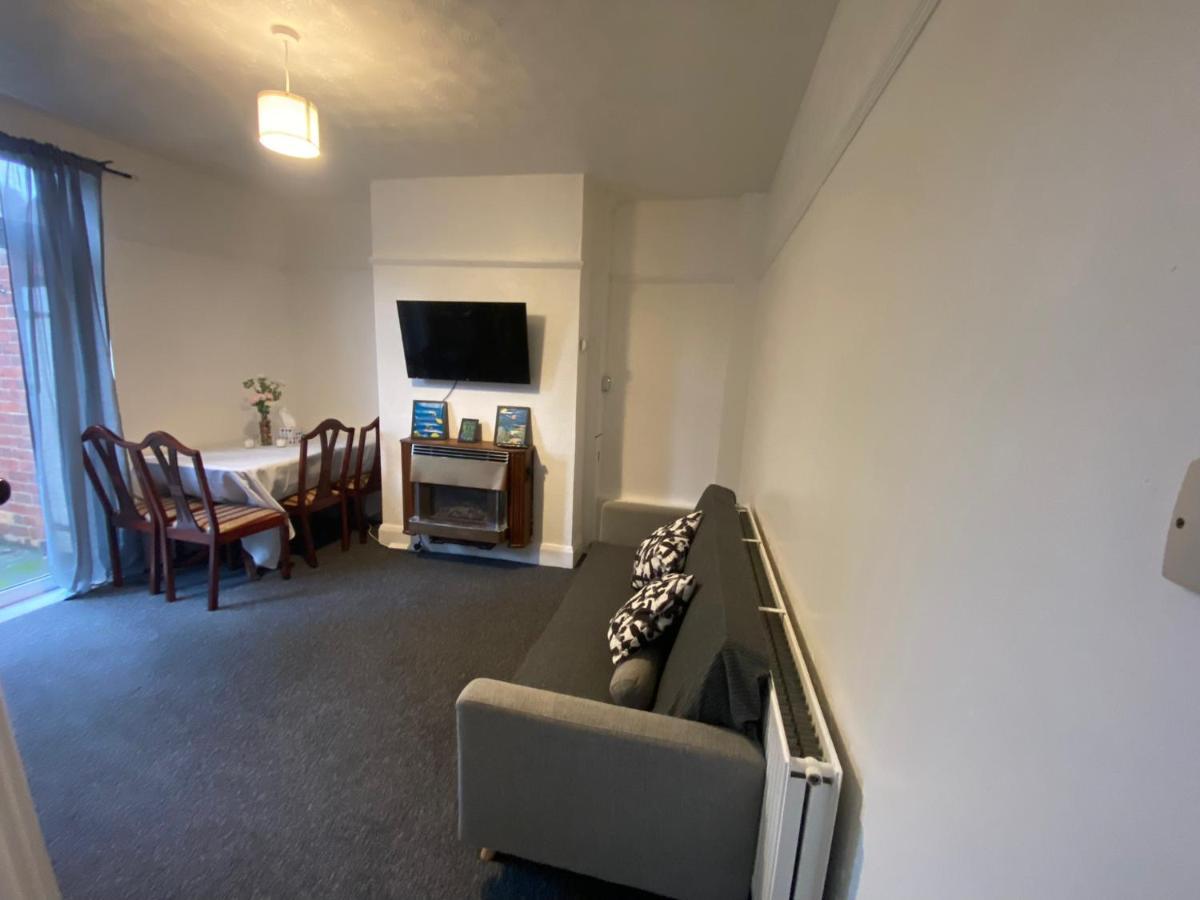 Room 2 Peaceful Stay Near Derby City Centre Exteriér fotografie