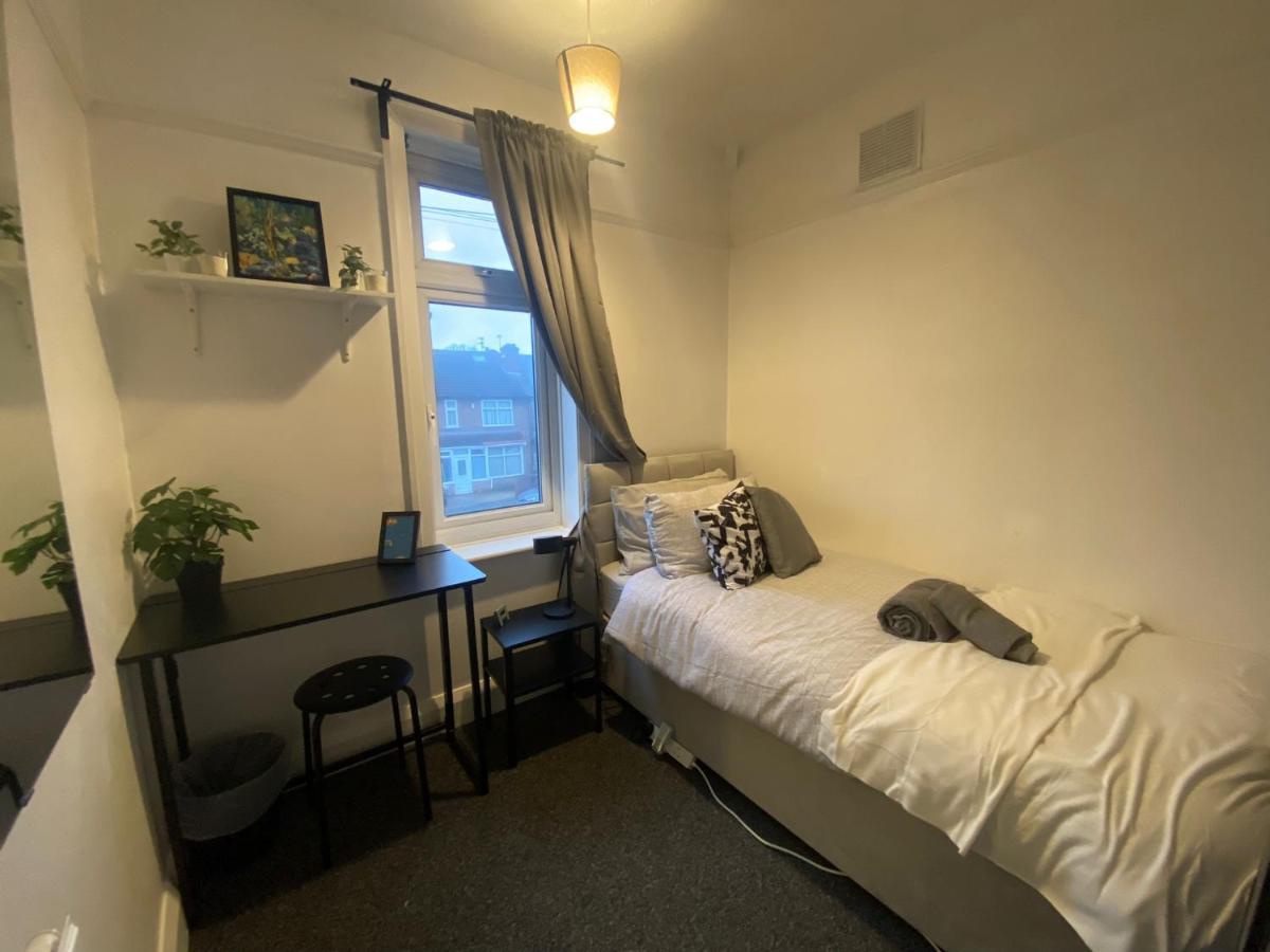 Room 2 Peaceful Stay Near Derby City Centre Exteriér fotografie